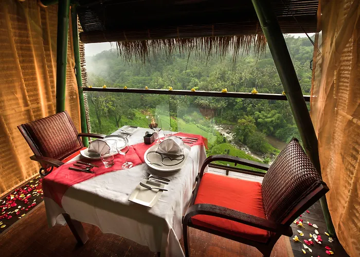 منتجع Kupu Kupu Barong And Tree 5*